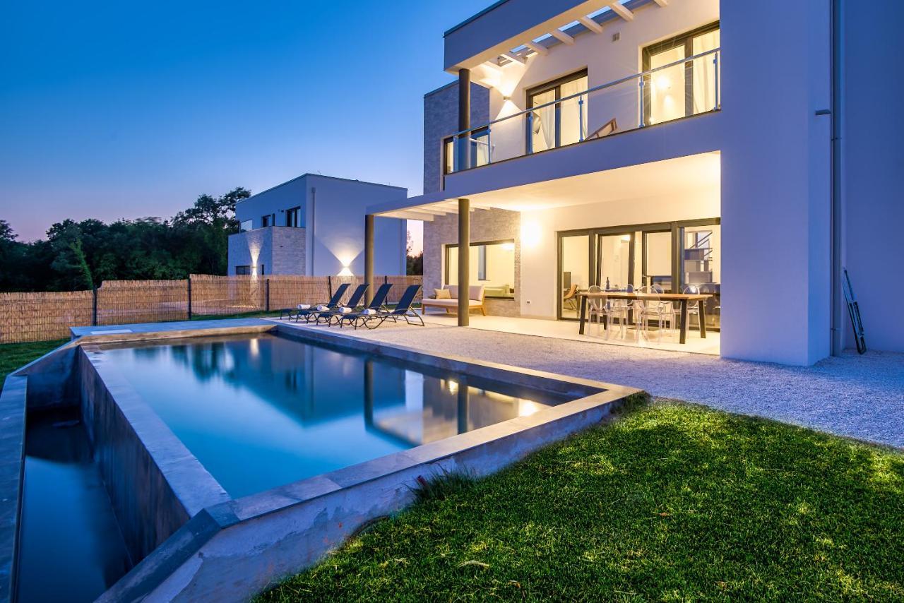 Villa Kalu 1 Krnica Exteriér fotografie
